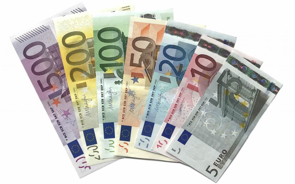 tum bilinmeyen yonleri ile euro para birimi n doviz
